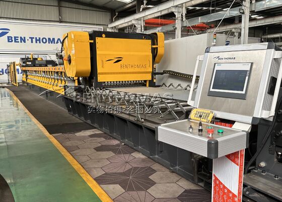 Grain silo sidewall machine